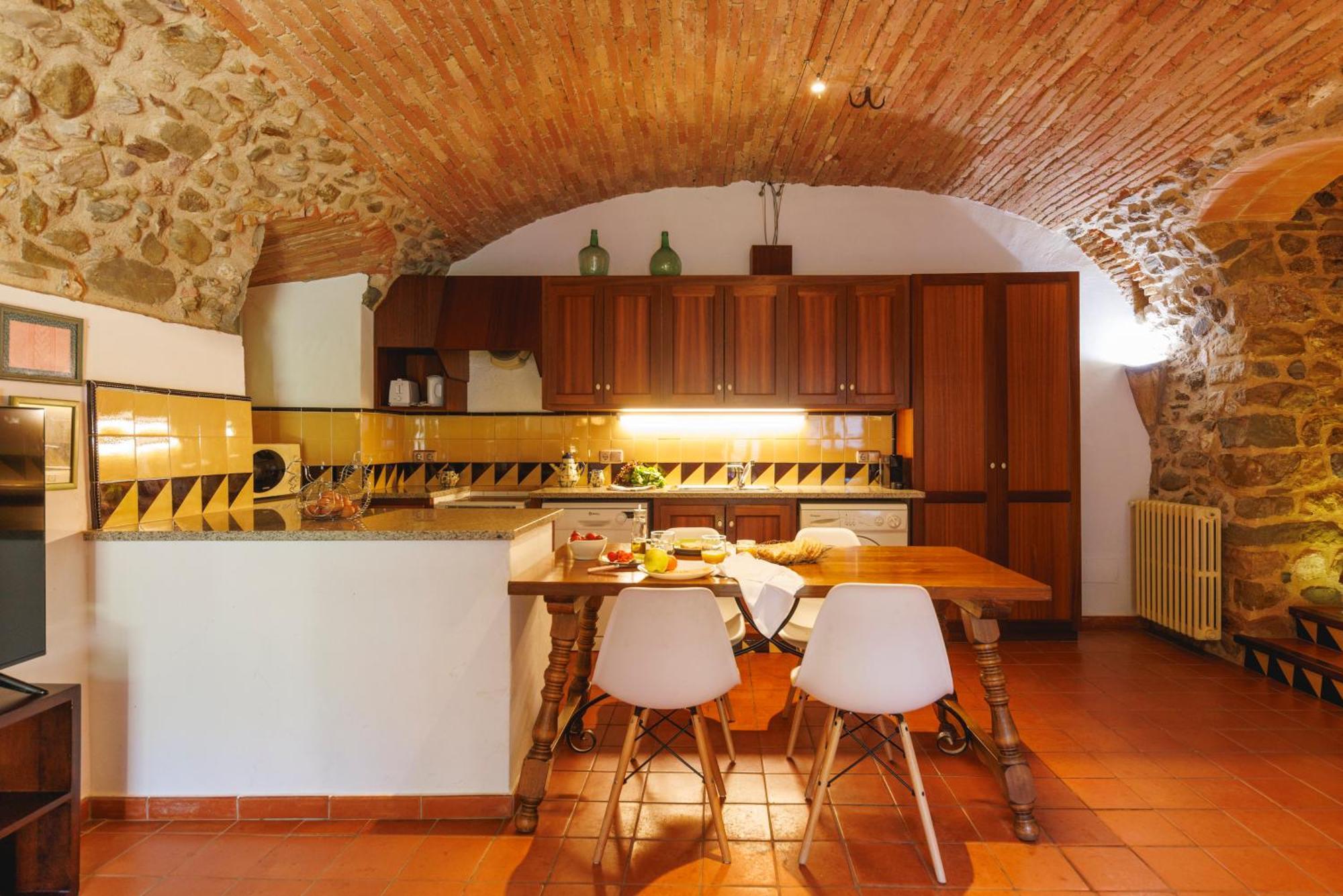 Turisme Rural - Mas Vila - Monells La Bisbal d'Emporda エクステリア 写真