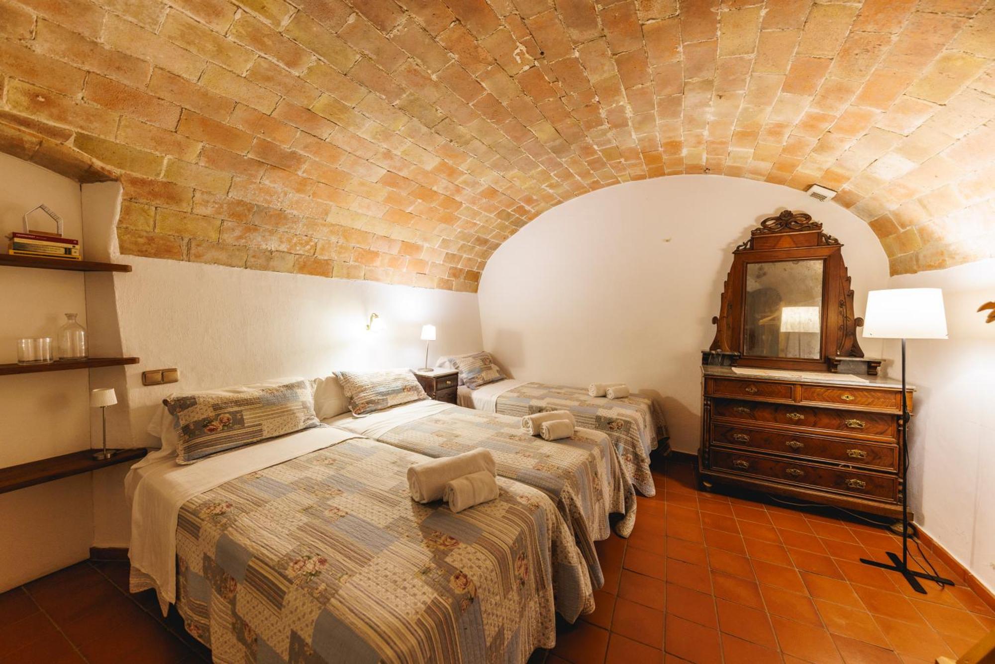 Turisme Rural - Mas Vila - Monells La Bisbal d'Emporda エクステリア 写真