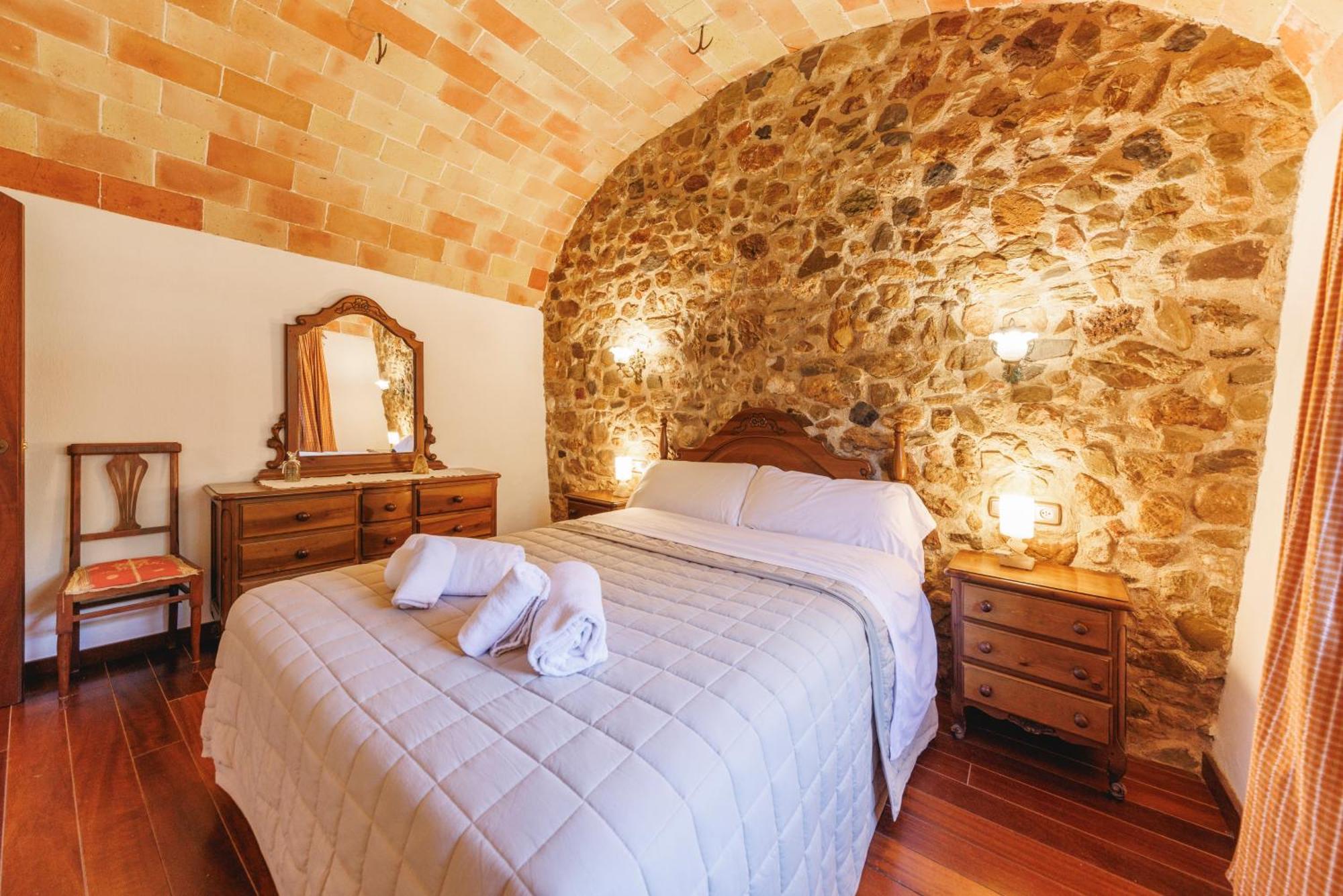 Turisme Rural - Mas Vila - Monells La Bisbal d'Emporda エクステリア 写真
